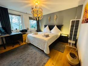 stilvoll-mit Balkon- zentral - Netflix-Nespresso